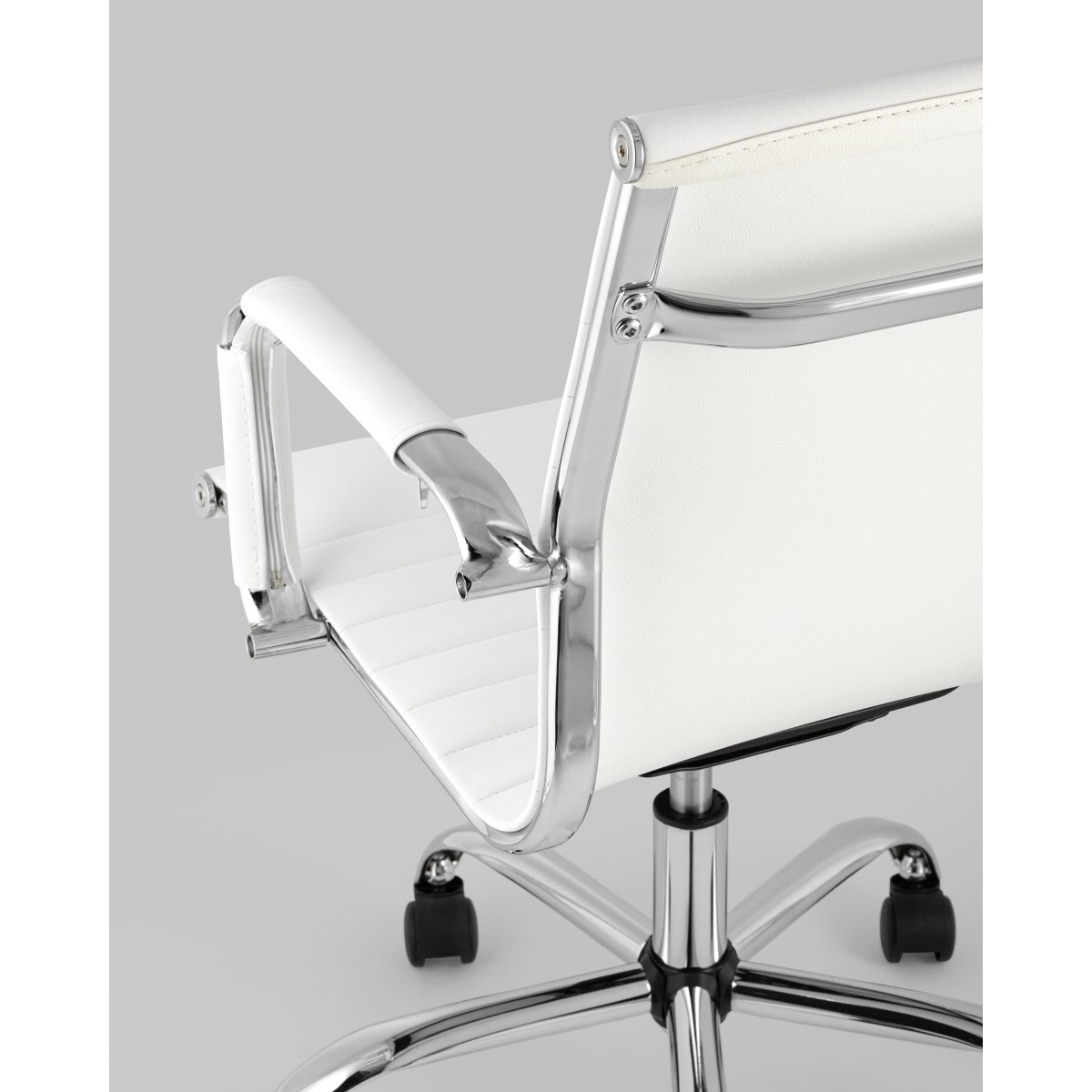Кресло офисное TopChairs City S белое