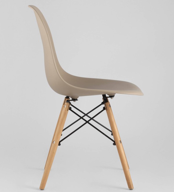 Стул Eames DSW бежевый