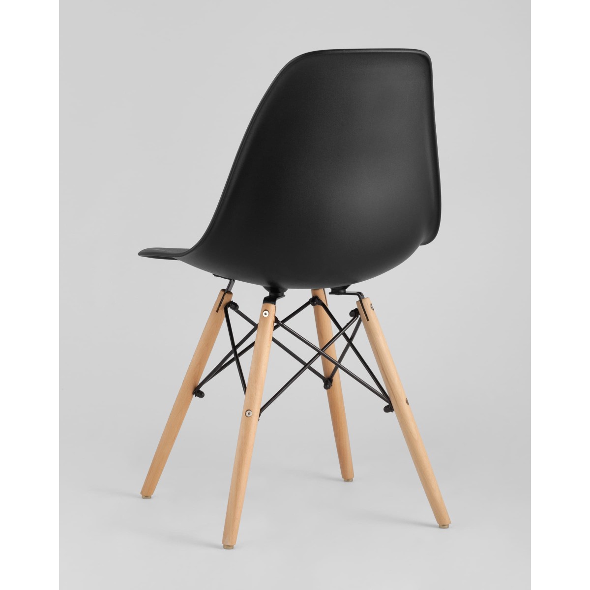Стул Eames Style DSW черный (разборный каркас)