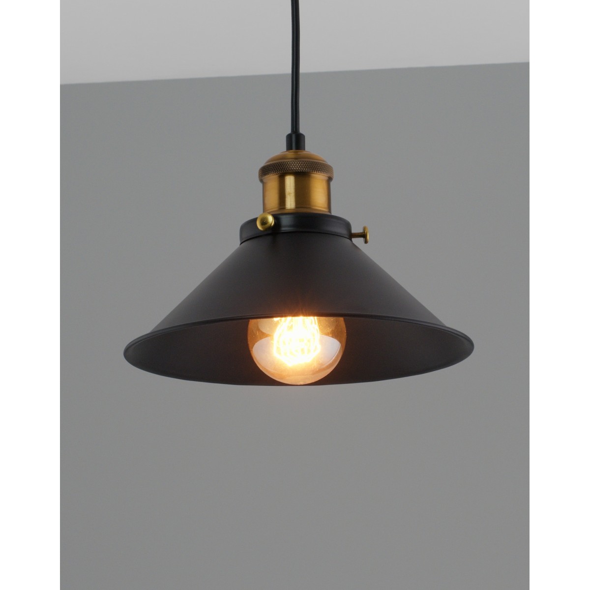 Светильник подвесной Moderli V11422-1P Night