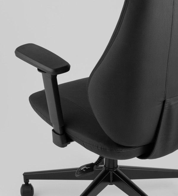 Кресло руководителя TopChairs Trophey черный