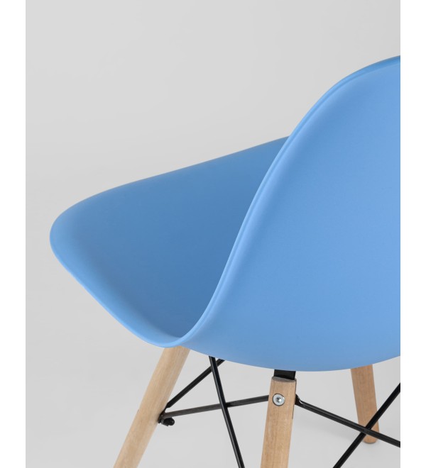 Стул Eames Style DSW голубой (разборный каркас)