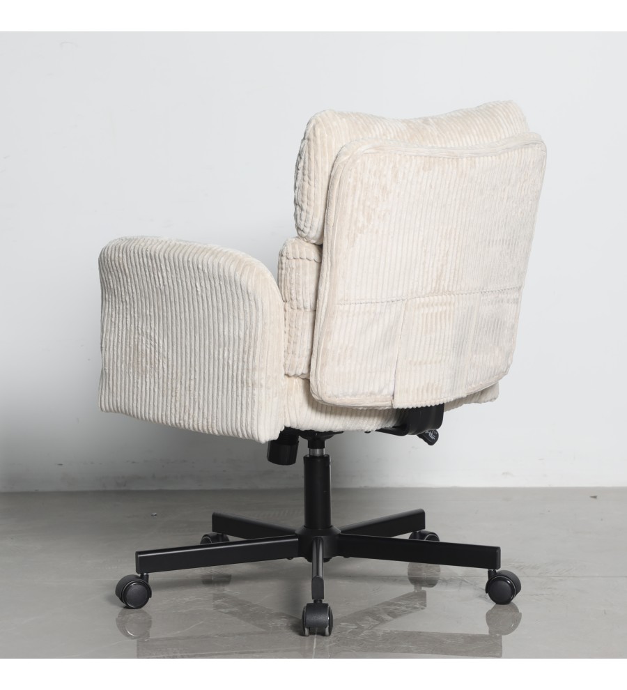 Кресло офисное TopChairs 6187 с откидными подлокотниками кремовый