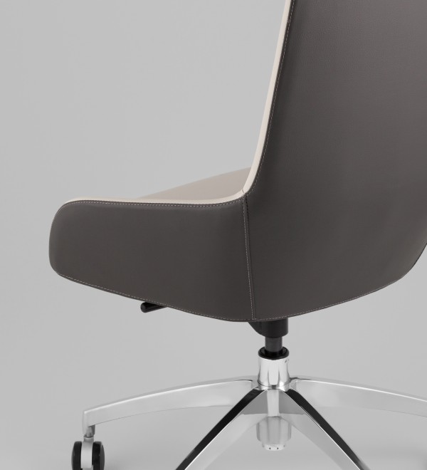 Кресло руководителя TopChairs Soulo светло-серый, серый