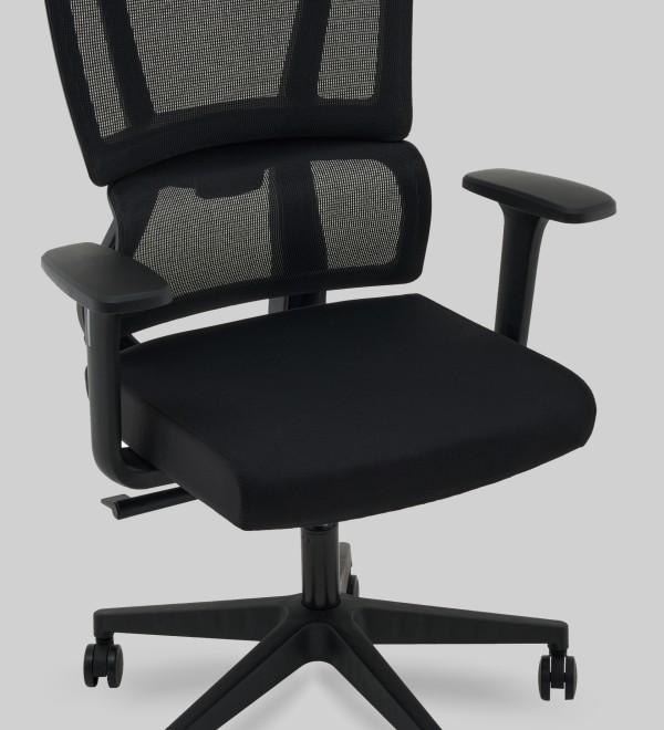 Кресло офисное TopChairs Forward черный