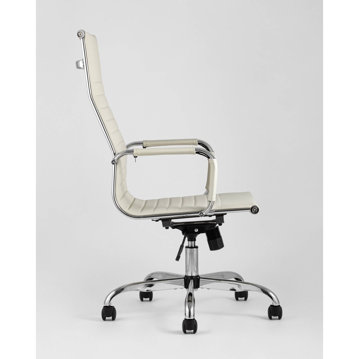 Кресло руководителя TopChairs City бежевое