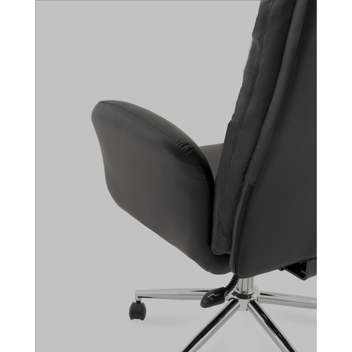 Кресло руководителя TopChairs Solid черный