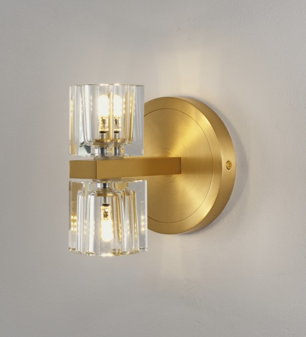 Светильник настенный Moderli V11016-2W Brass