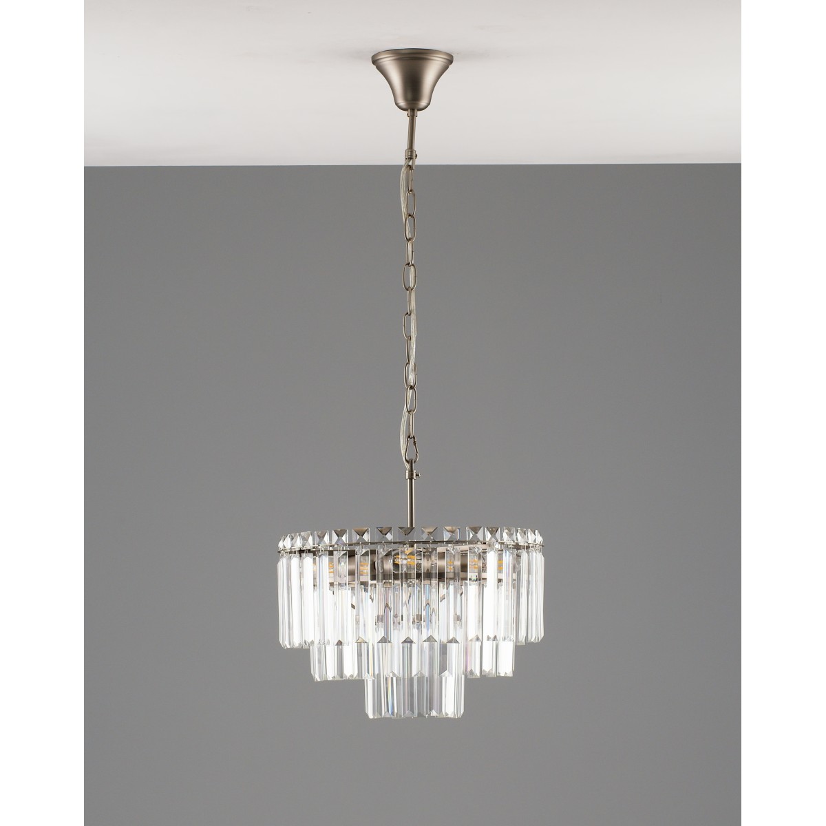 Люстра подвесная Moderli V10736-4P Crystal