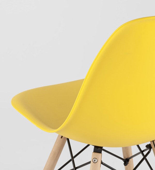 Стул Eames Style DSW желтый x4 (разборный каркас)
