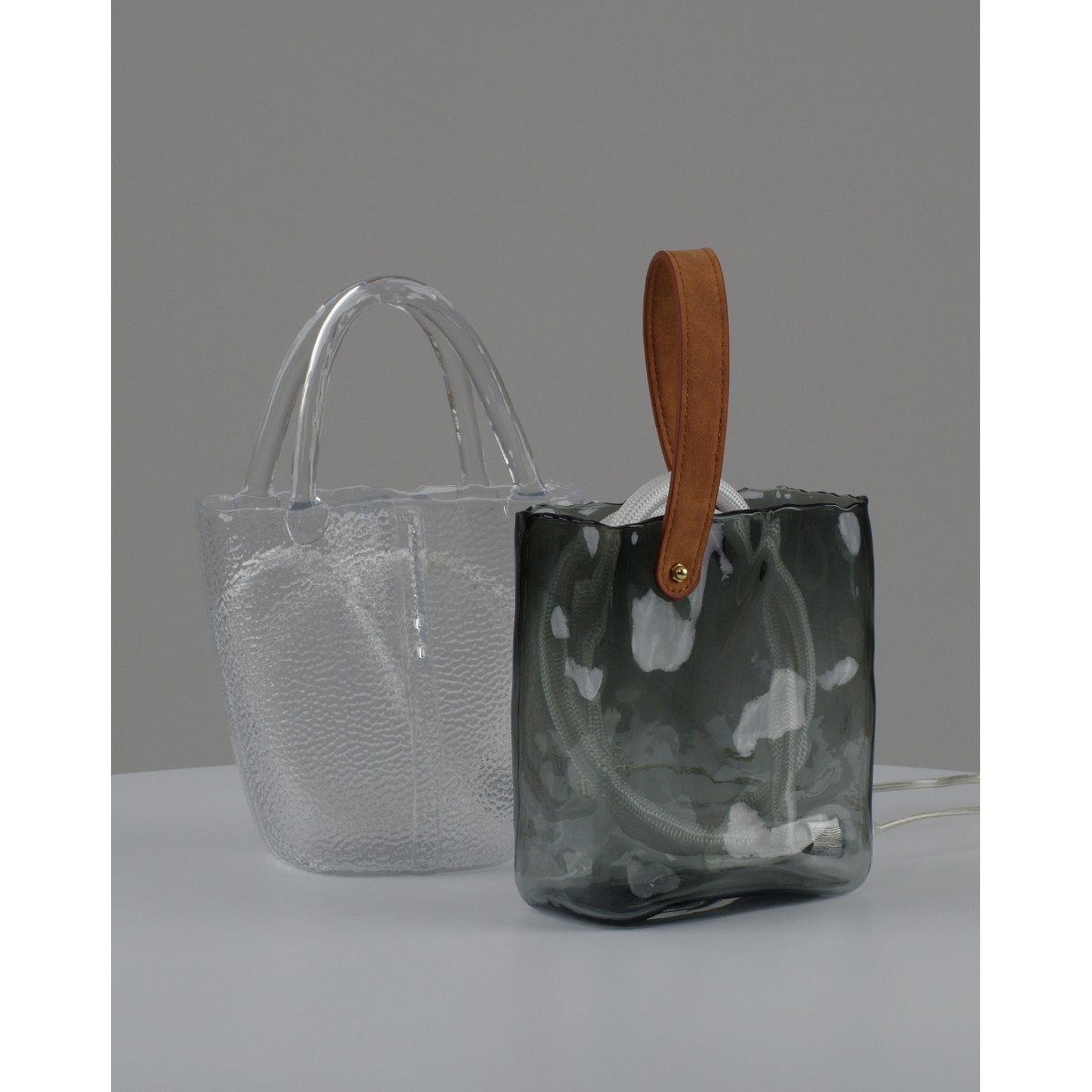 Лампа настольная светодиодная Moderli V11674-TL Bag