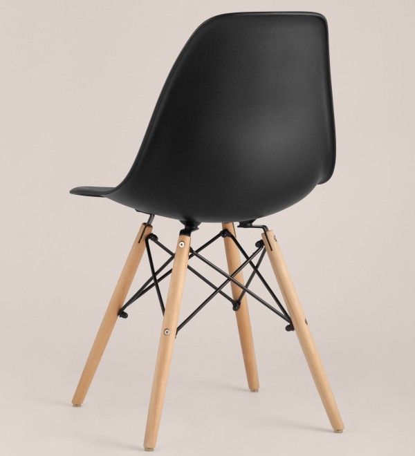 Стул Eames DSW черный