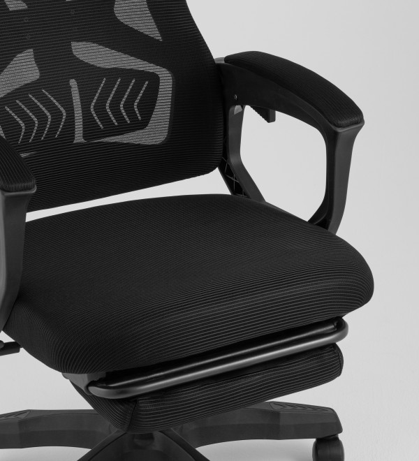 Кресло офисное TopChairs Vecto черный