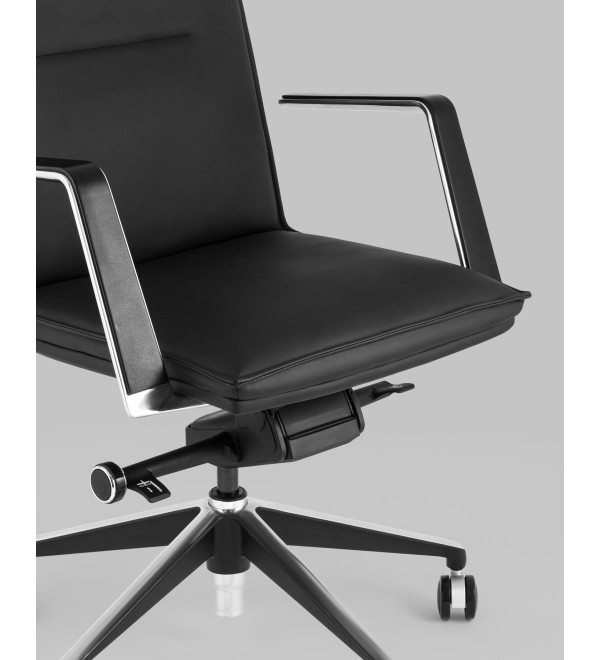Кресло офисное TopChairs Arrow черный