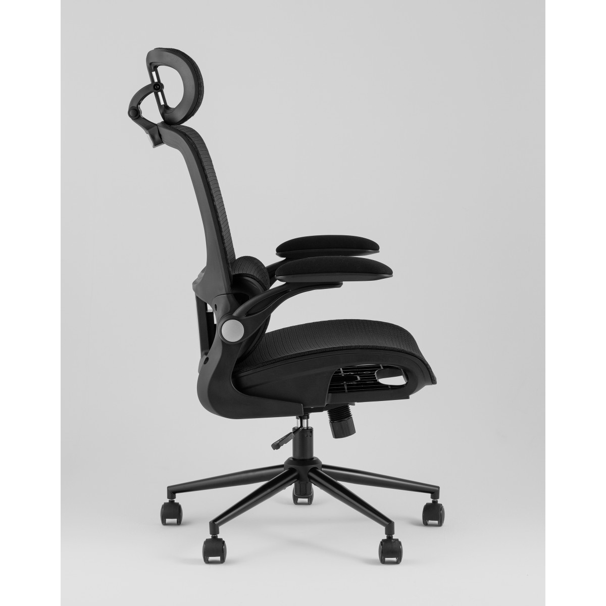 Кресло офисное TopChairs Tactus черная сетка