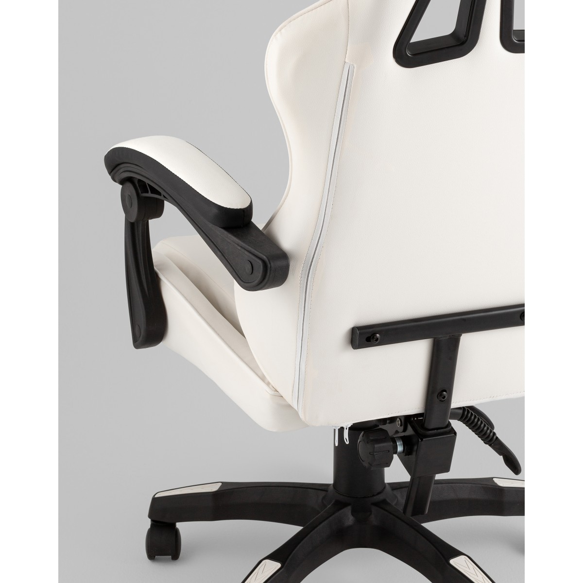 Кресло спортивное TopChairs Phantom бело-черный