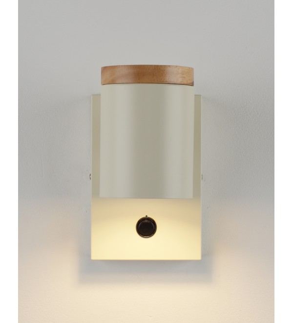 Светильник настенный Moderli V11292-1W Asheswood