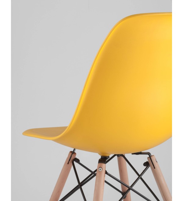 Стул Eames DSW желтый