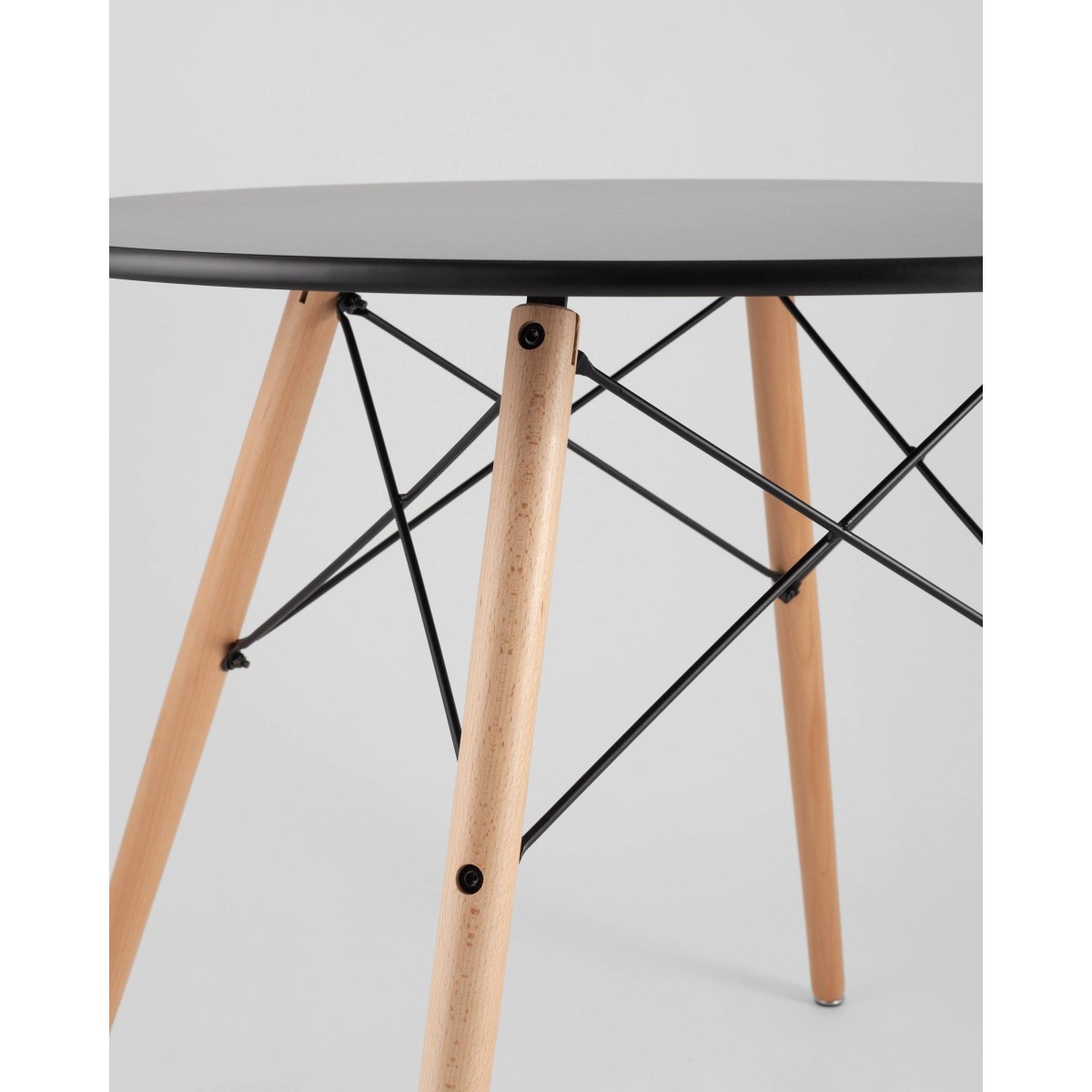 Стол круглый EAMES DSW NEW D=80 черный