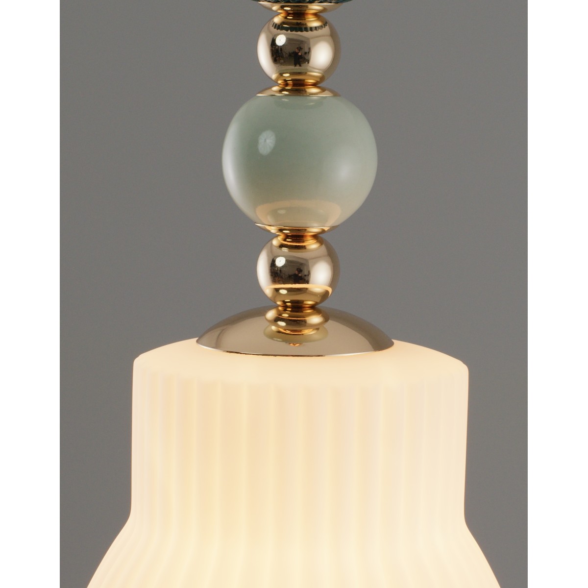 Светильник подвесной Moderli V10904-P Charm