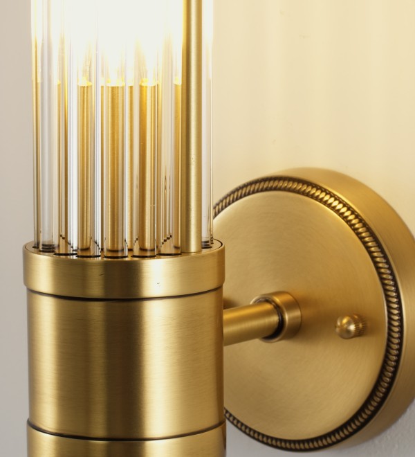 Светильник настенный Moderli V11020-1W Brass