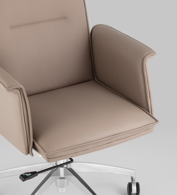 Кресло офисное TopChairs Regenta бежевый