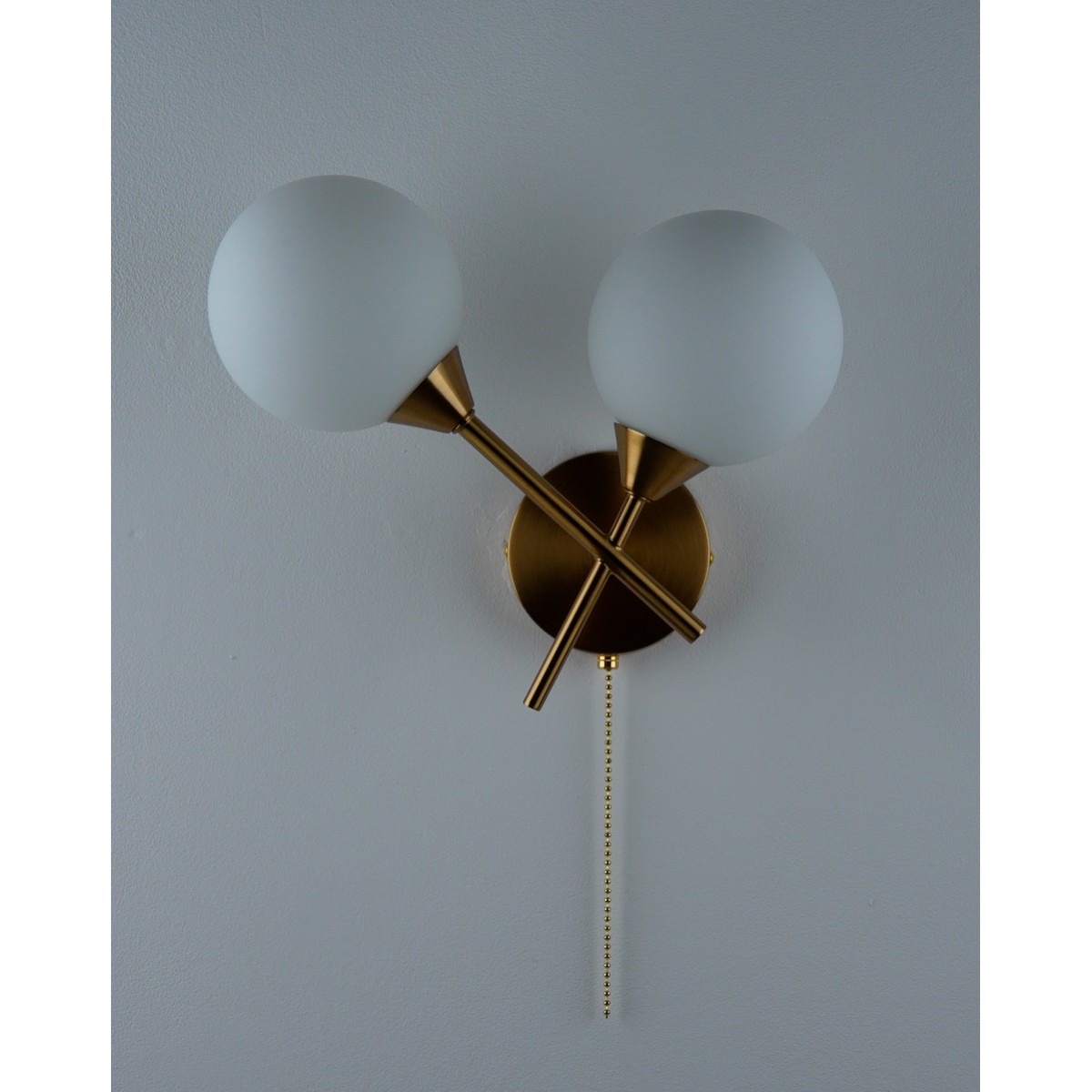 Бра Moderli V10843-2W Molecule