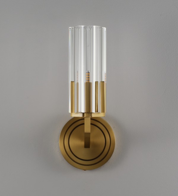 Светильник настенный Moderli V11015-1W Brass