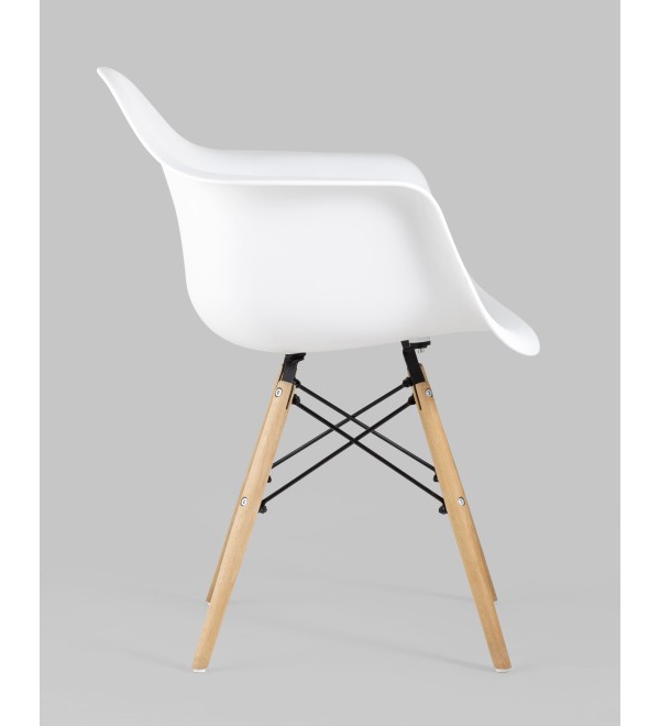 Стул Eames DAW белый
