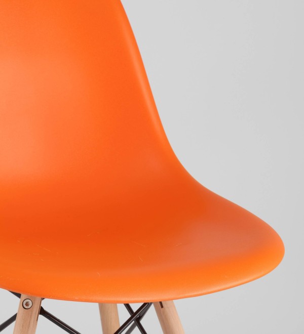 Стул Eames DSW оранжевый