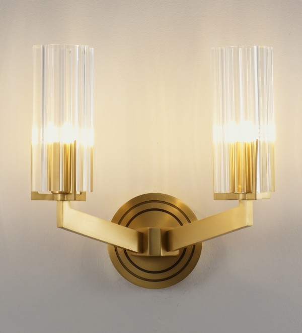 Светильник настенный Moderli V11073-2W Brass