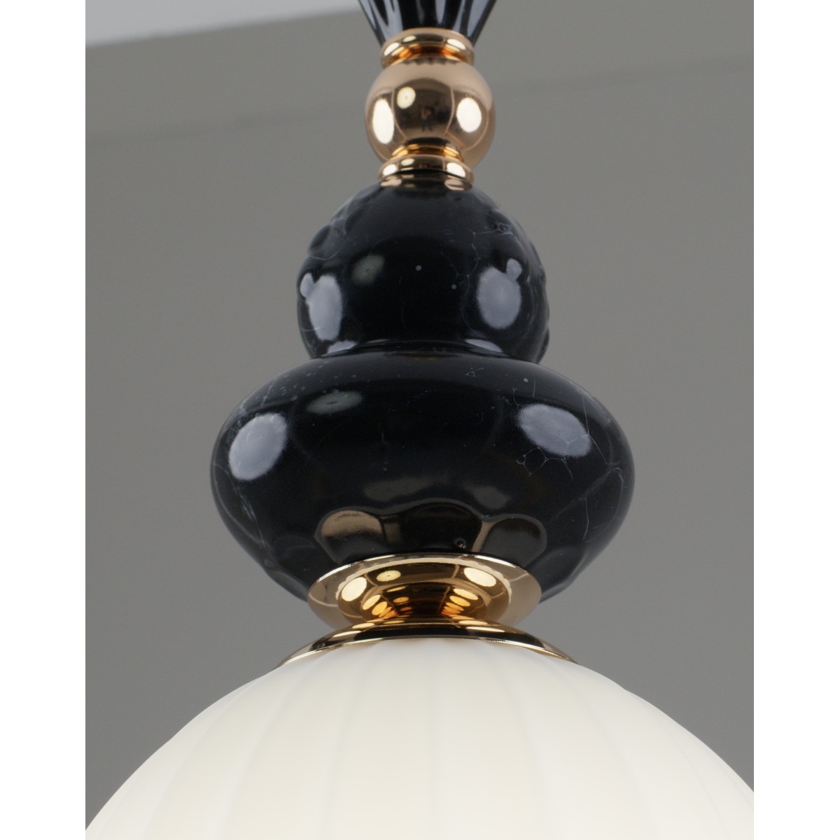 Светильник подвесной Moderli V11178-1P Charm