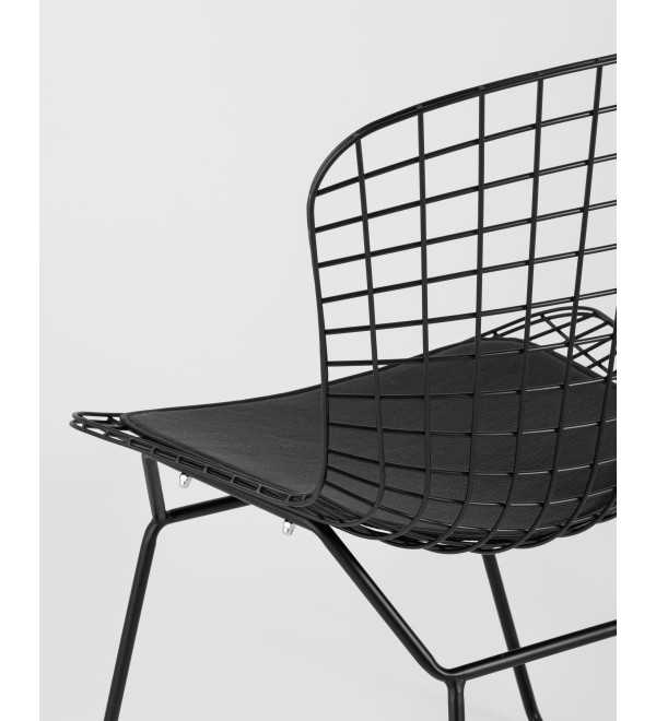 Стул обеденный Bertoia черный с черной подушкой 4 шт