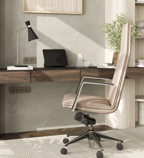 Кресло руководителя TopChairs Arrow светло-серый