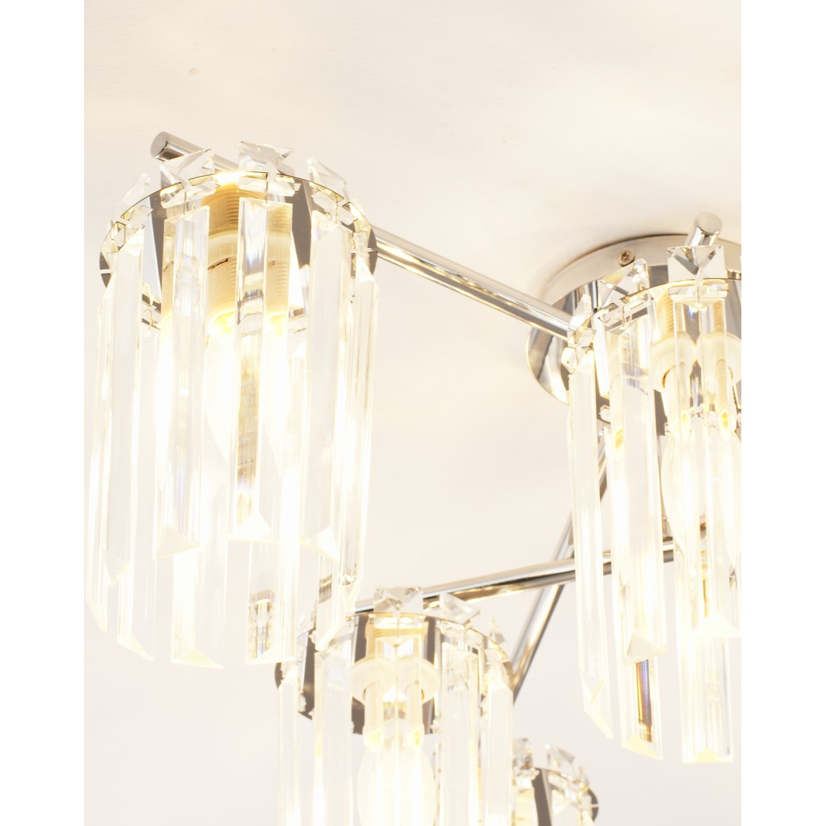Люстра потолочная Moderli V10753-6C Everly