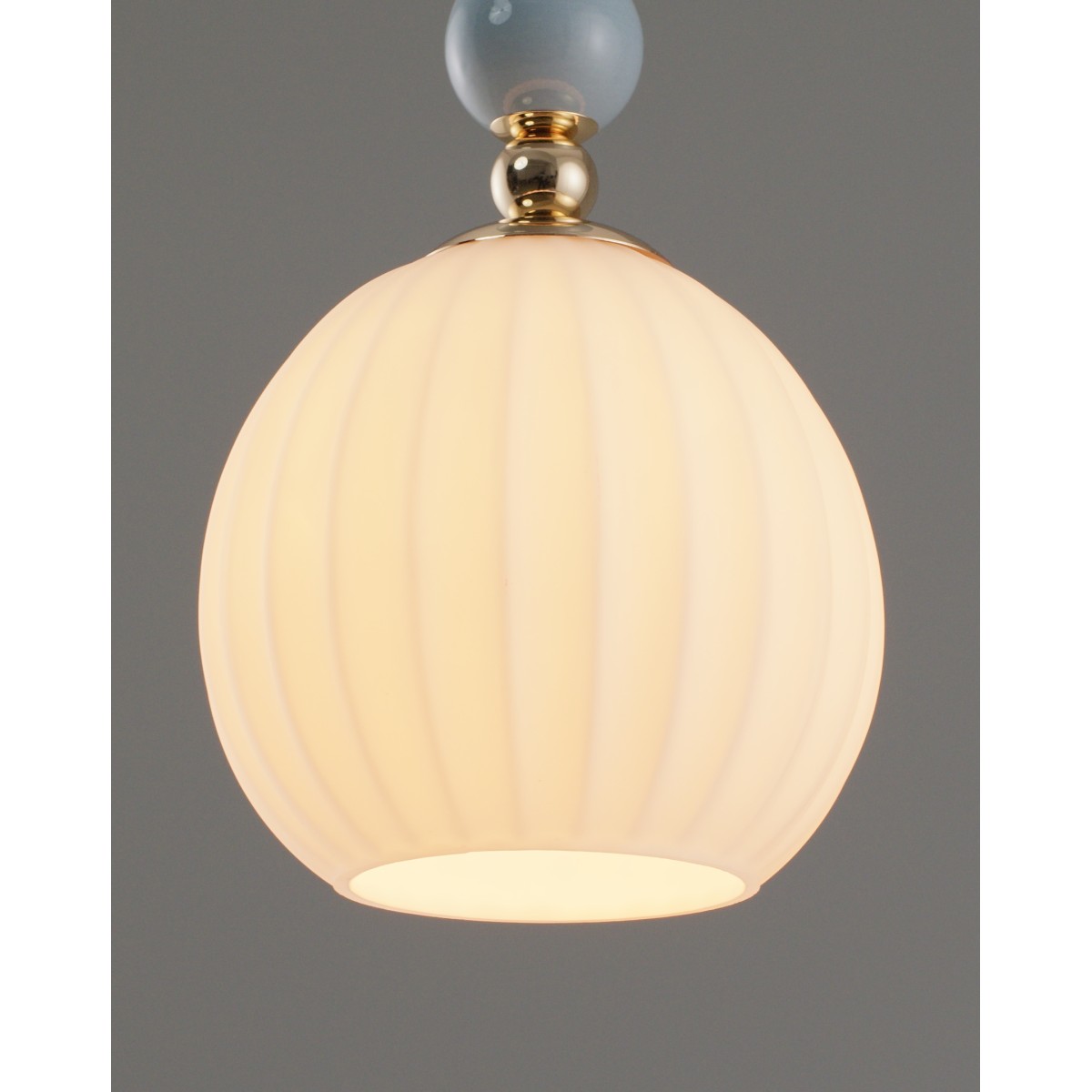 Светильник подвесной Moderli V10902-P Charm