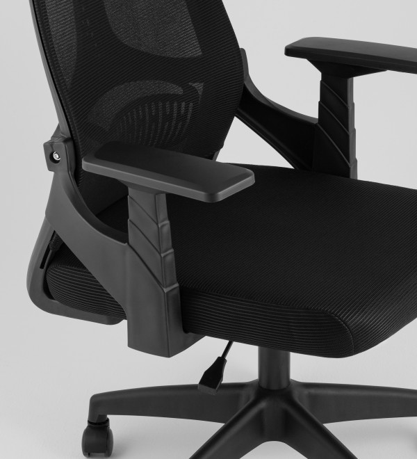 Кресло офисное TopChairs Optimo черный