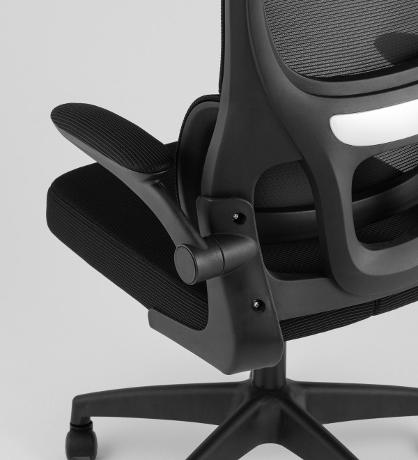 Кресло офисное TopChairs Core Expert черный