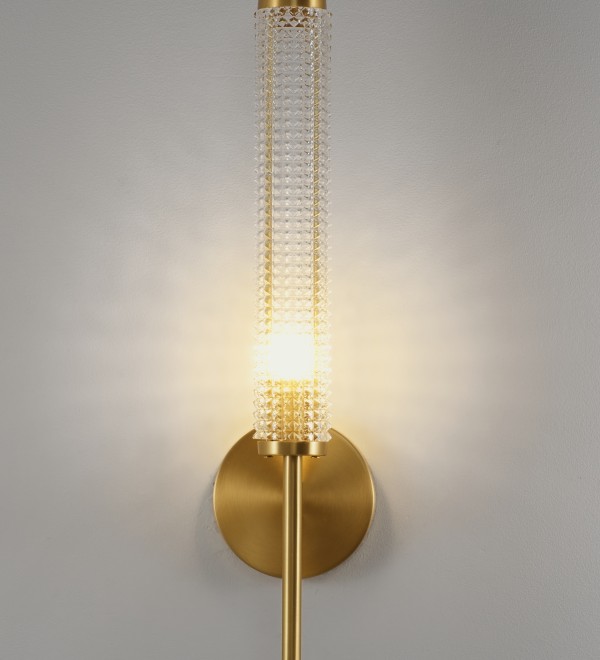 Светильник настенный Moderli V11021-1W Brass