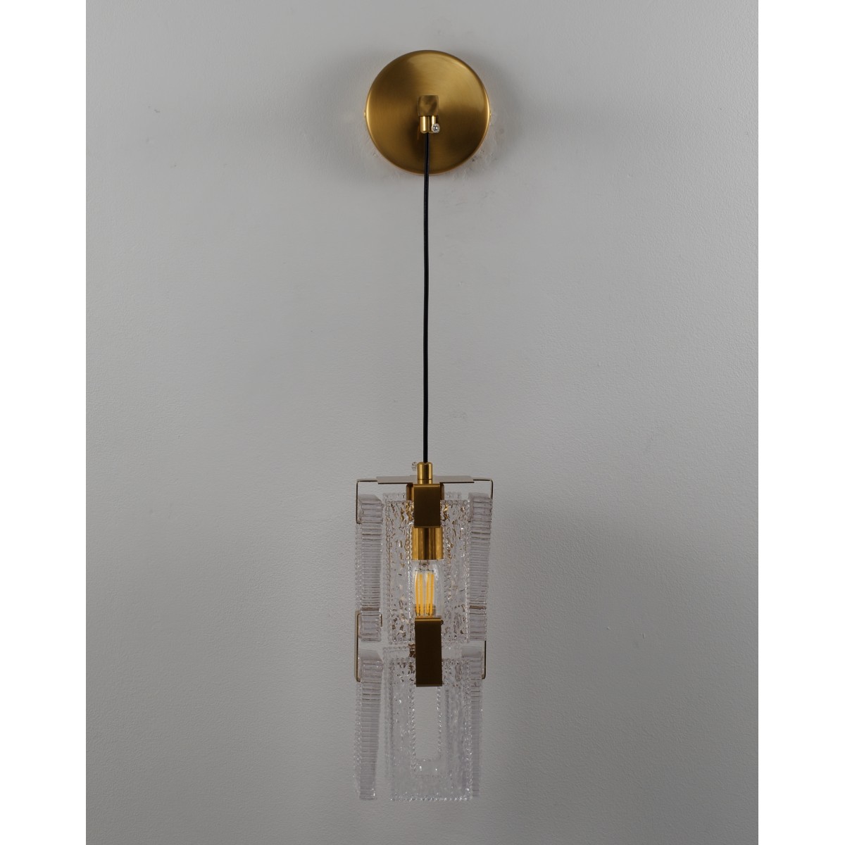 Бра Moderli V11078-1W Lilly