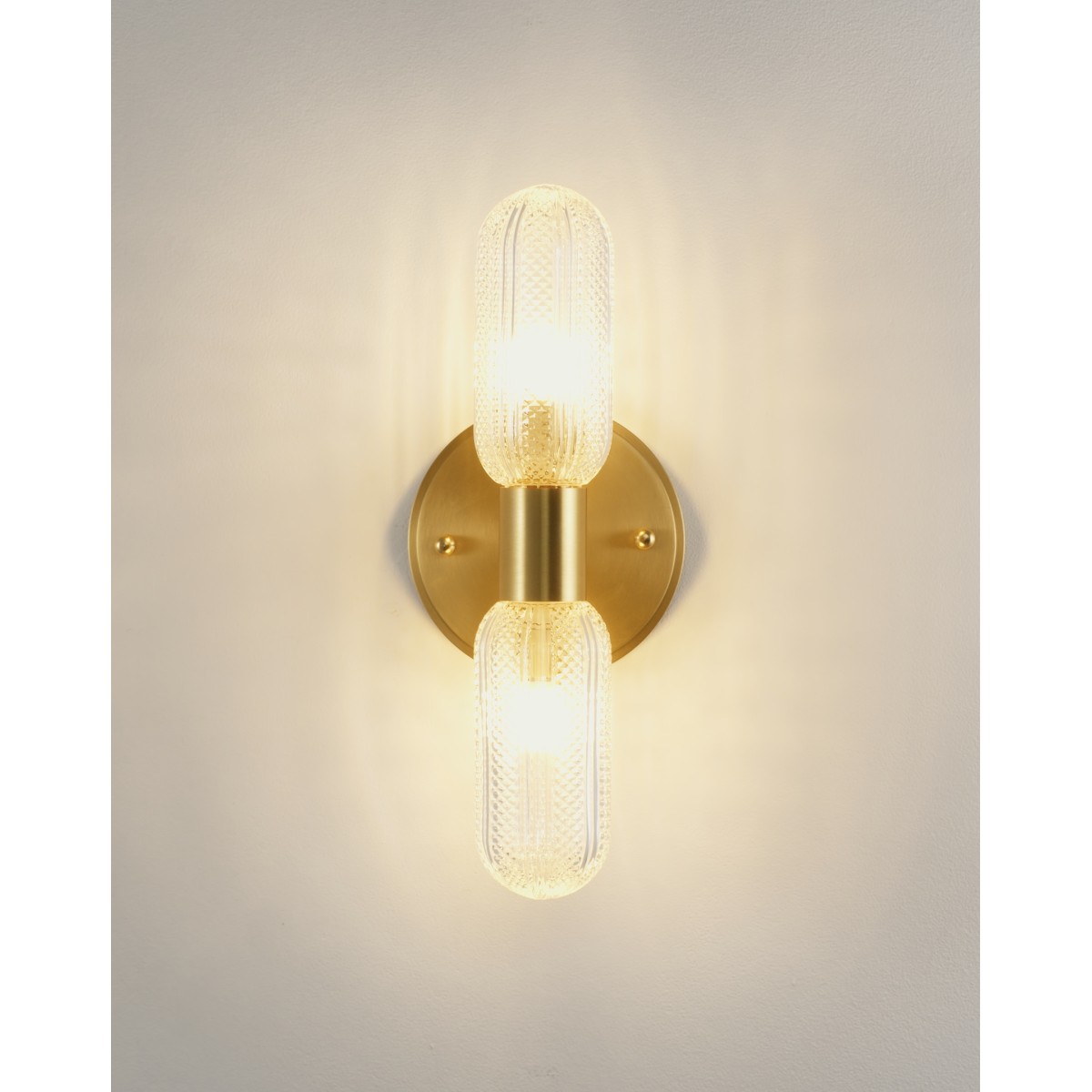 Светильник настенный Moderli V11018-2W Brass