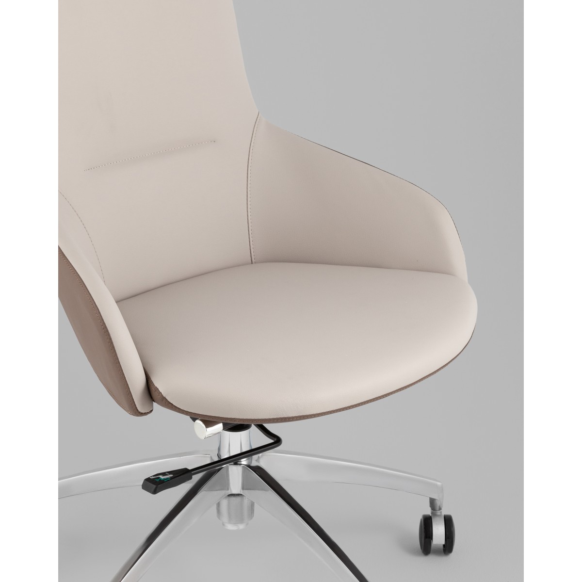 Кресло офисное TopChairs Soulo светло-серый, коричневый