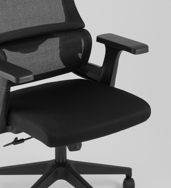Кресло офисное TopChairs Vantage черный