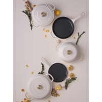 Кастрюля с крышкой из коллекции