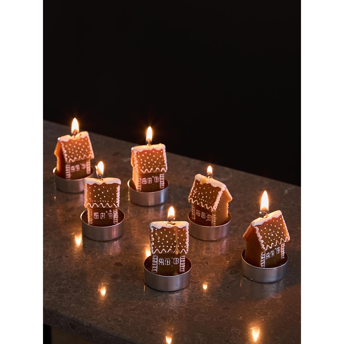 Набор декоративных свечей gingerbread houses из коллекции new year essential, 6 шт.
