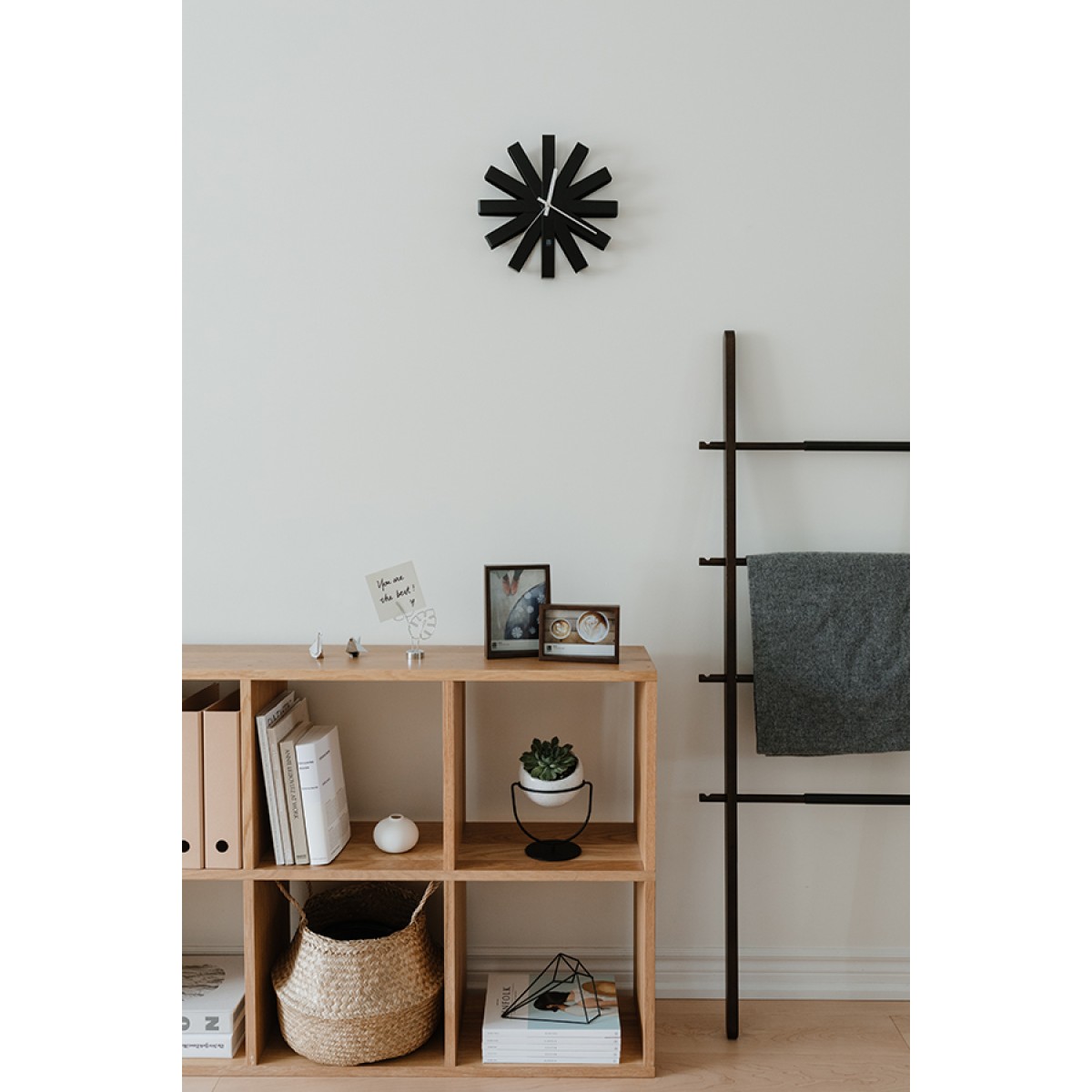 Часы настенные ribbon, D30,5 см, черныe