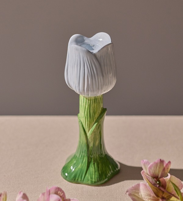 Подсвечник floret голубого цвета из коллекции blossom, 20 см