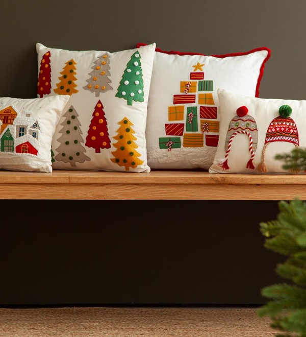 Чехол на подушку snowy village из коллекции new year essential, 30х45 см