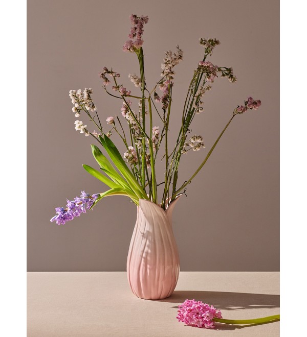 Ваза petal нежно-розового цвета из коллекции blossom, 26 см