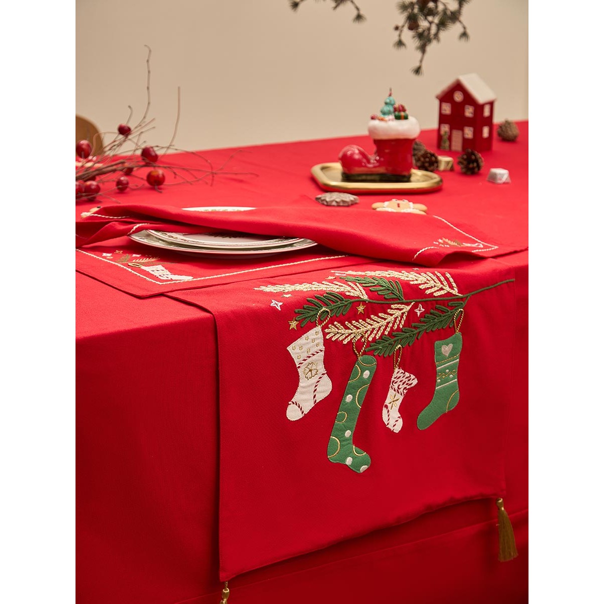 Дорожка на стол winter wishes из коллекции new year essential, 45х150 см